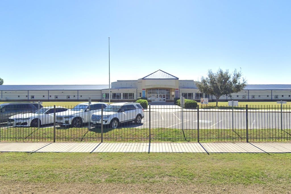 Pfc Mario Ybarra Elementary School