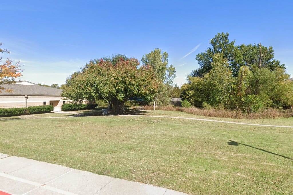 Glen Oaks Elementary School