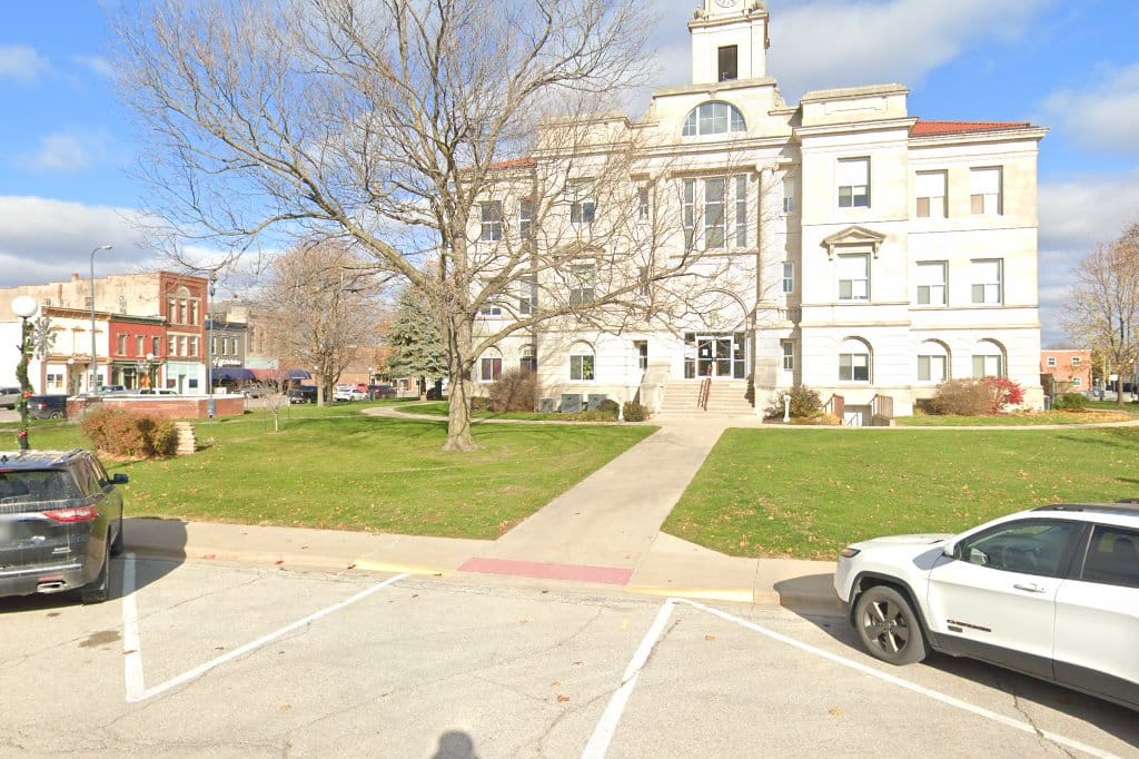 Sigourney District Court