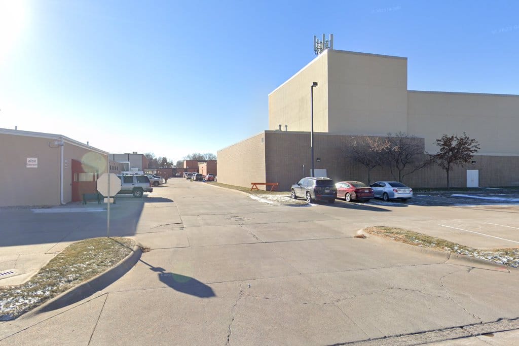Holdrege Middle School