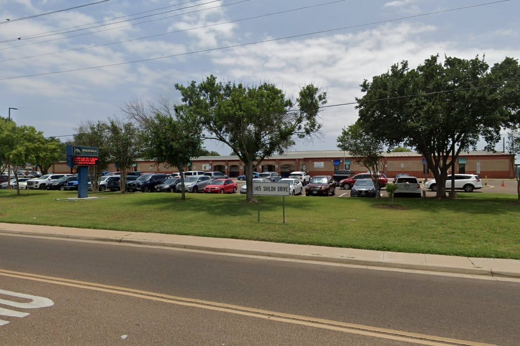 De Llano Elementary School