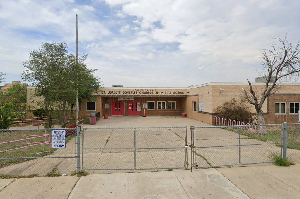 Joaquin Cigarroa Middle School