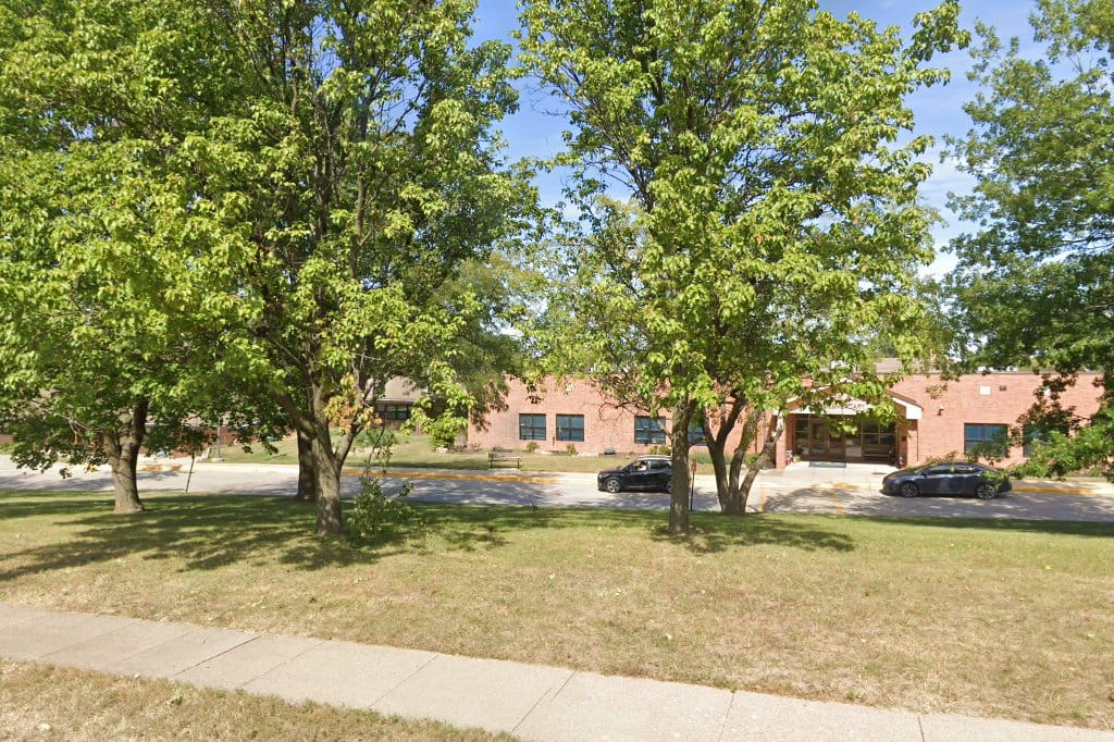 Peter Sarpy Elementary School