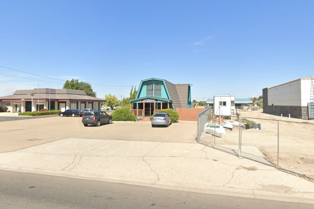 Cleveland Pet Hospital & Health Center