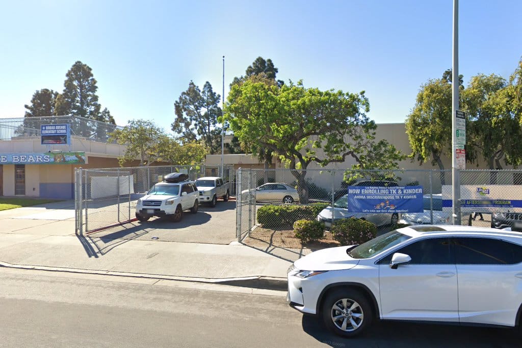 Broad Avenue Elementary School