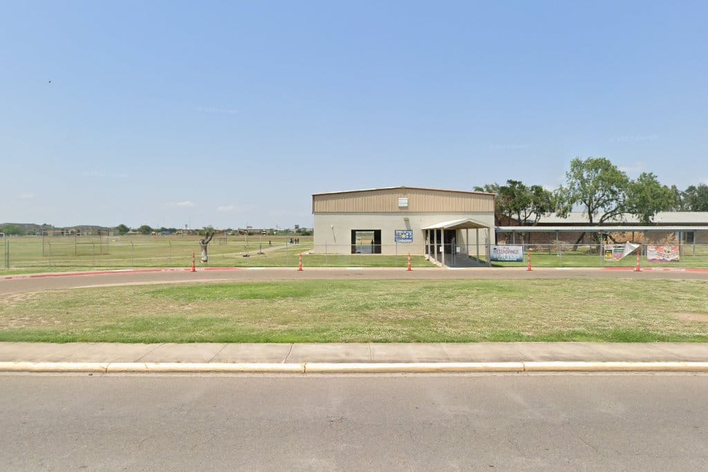 Leal Elementary School