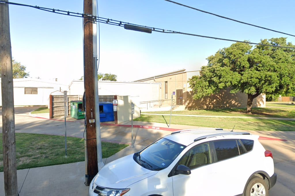 Holiday Heights Elementary School
