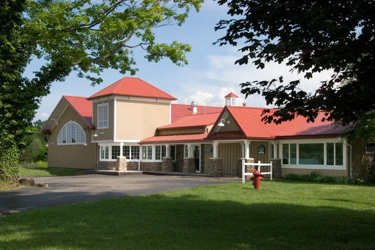 Akron-Medina Veterinary Hospital & Pet Resort