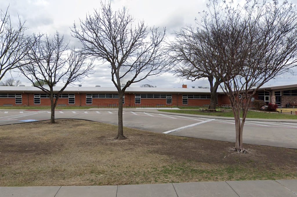 Arapaho Classical Magnet School