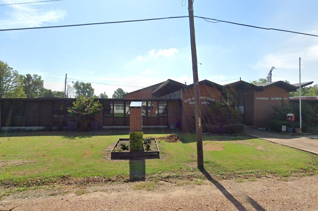 Tyronza Elementary School