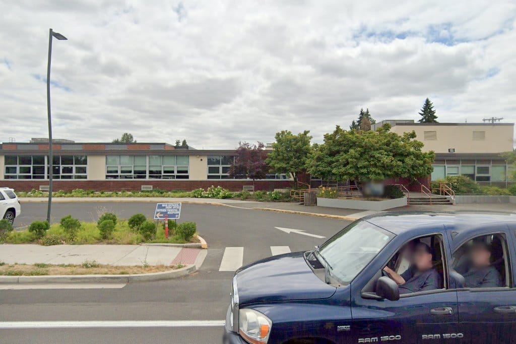 Auburn School