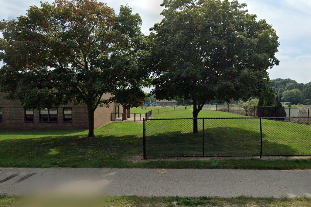 Lakewood Elementary School