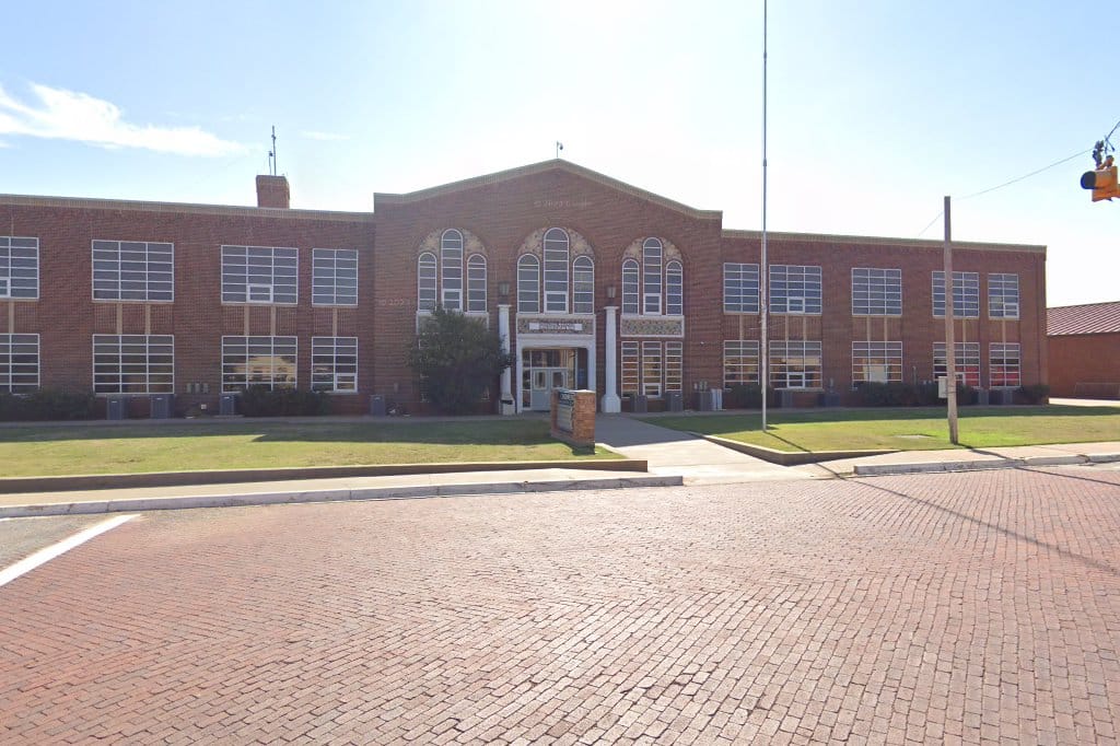 Childress Junior High School