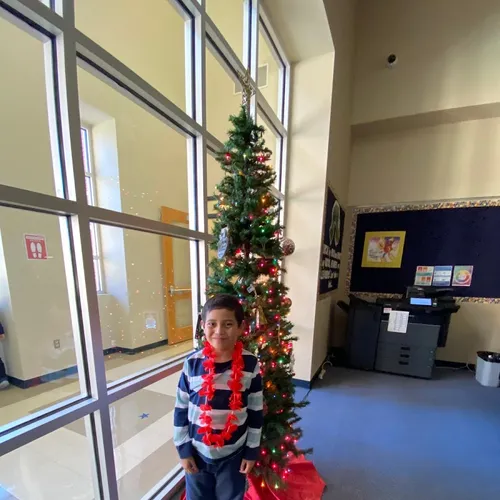 Ricardo Salinas Elementary School
