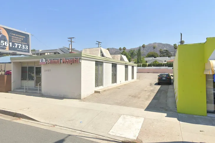 Glenoaks Animal Hospital