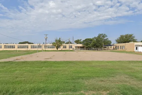 Iles Elementary School