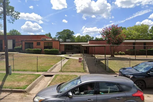 Lee Elementary School