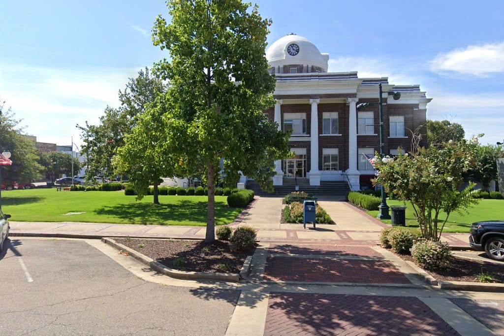 Dyer Circuit Court