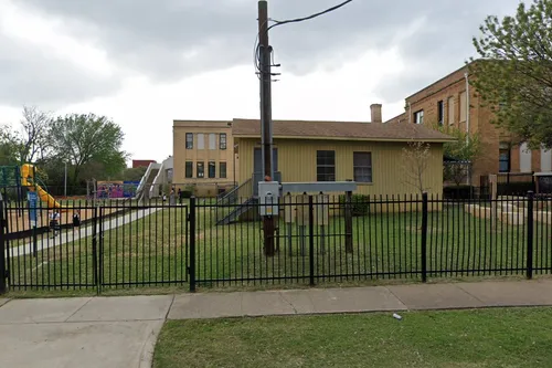 Sam Houston Elementary School