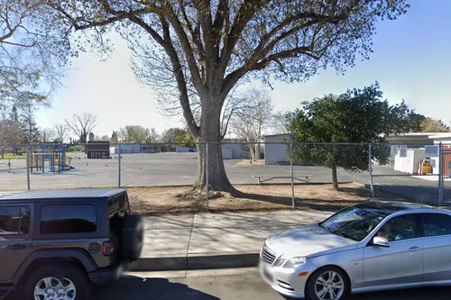 Superior Street Elementary School