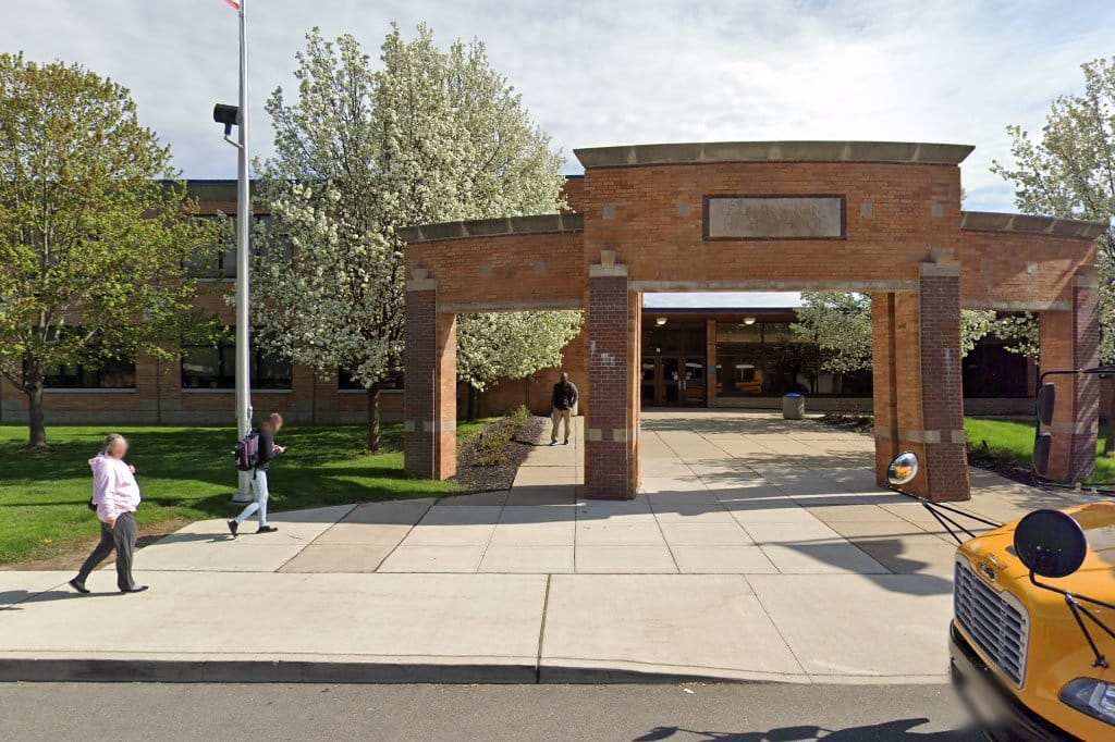 Farmington High School