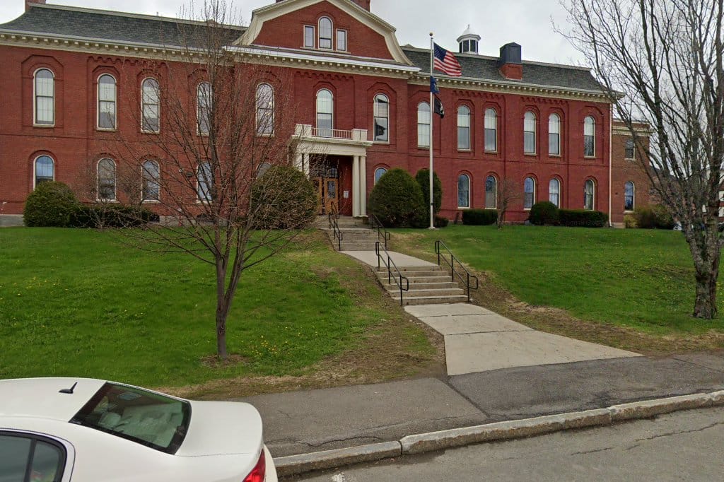 Houlton District Court