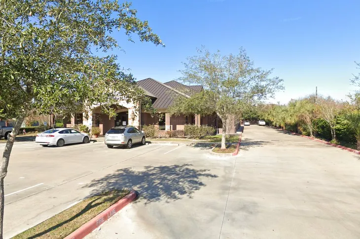 Lake Olympia Animal Hospital