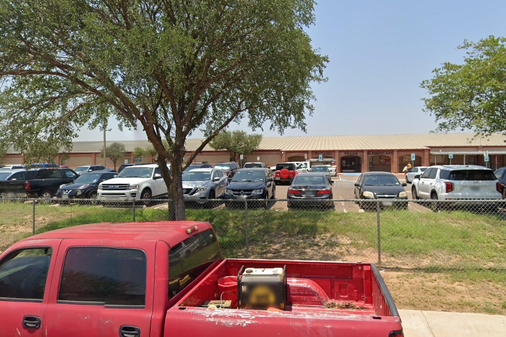 Prada Elementary School