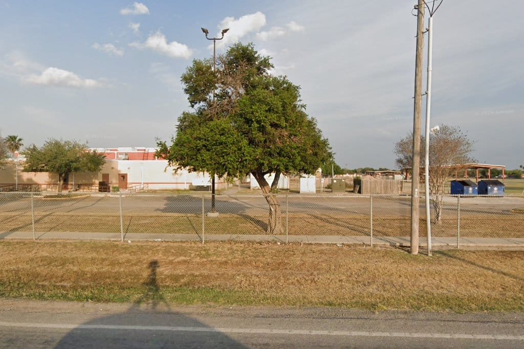 Guillermo Flores Elementary School
