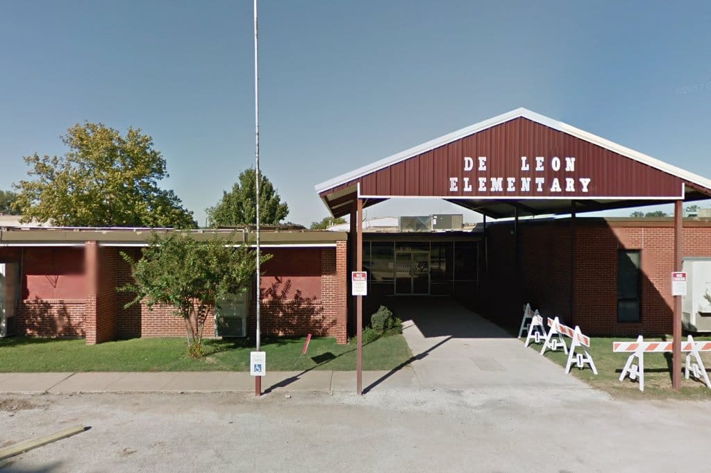 De Leon Elementary School