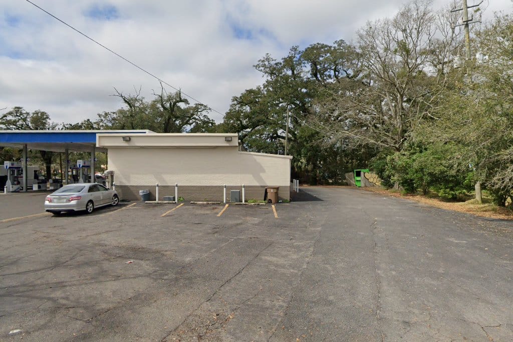 Loop Veterinary Hospital