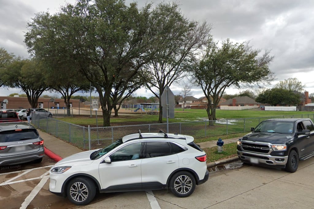 Luna Elementary School