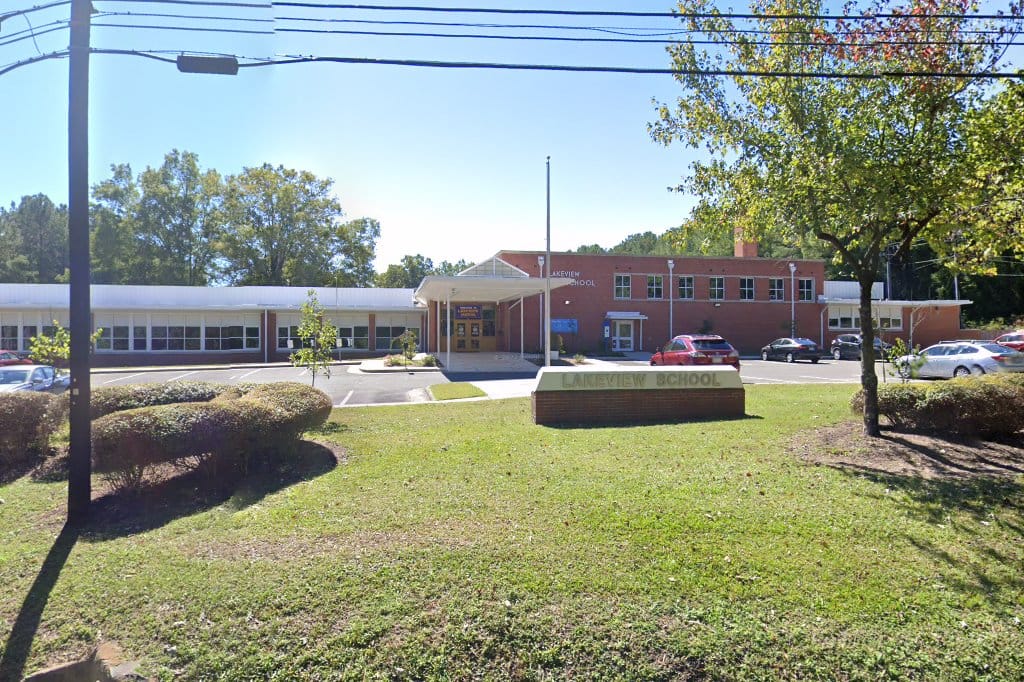 Lakeview School