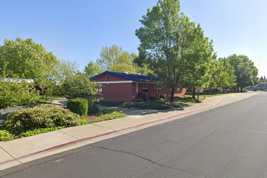Quail Glen Elementary School