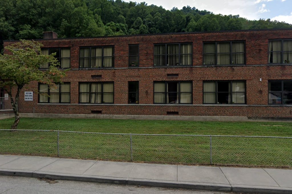 South Man Elementary School