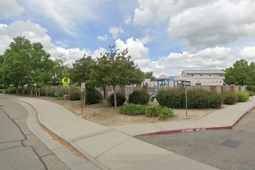 Stone Lake Elementary School