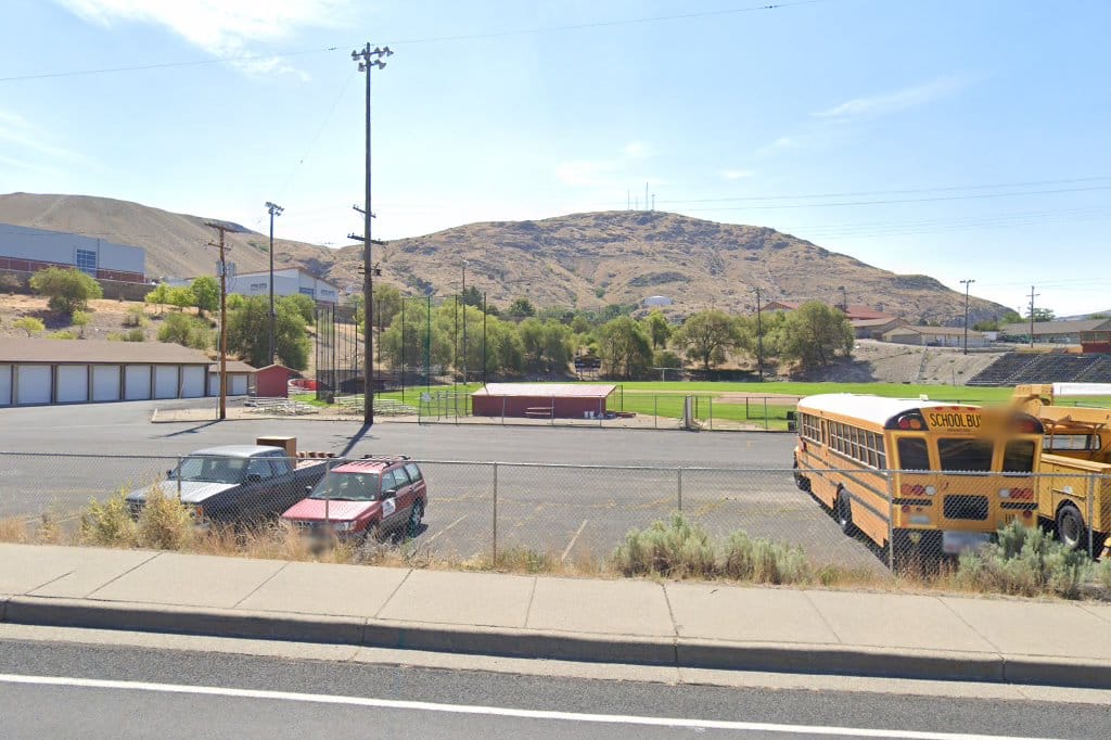 Lake Roosevelt High School