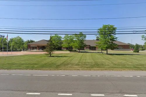Clay Town Court