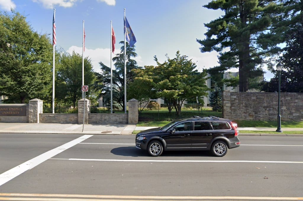Saint Joseph's University