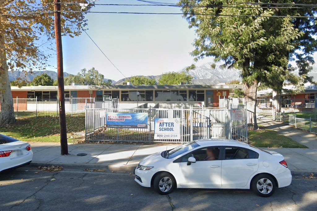 Pioneer Junior High School
