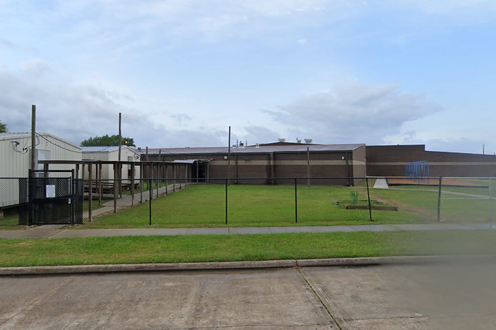Loraine T Golbow Elementary School