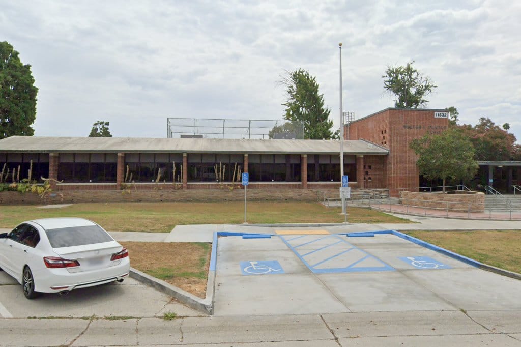 Walter F Dexter Middle School