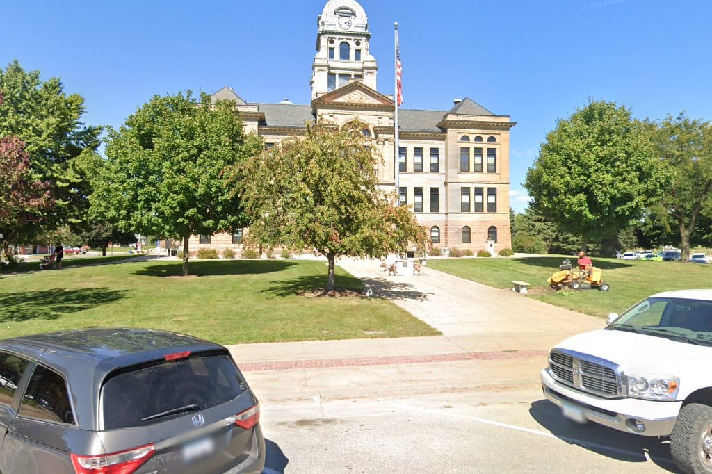 Vinton District Court