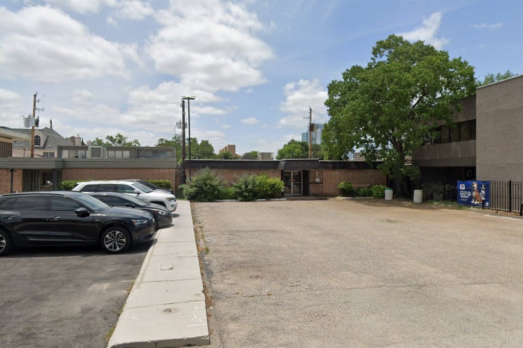 Animal Hospital in Houston, TX The County Office