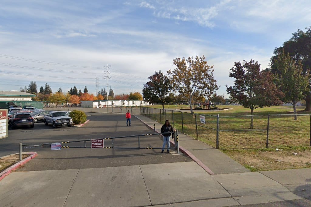 Nicholas Elementary School