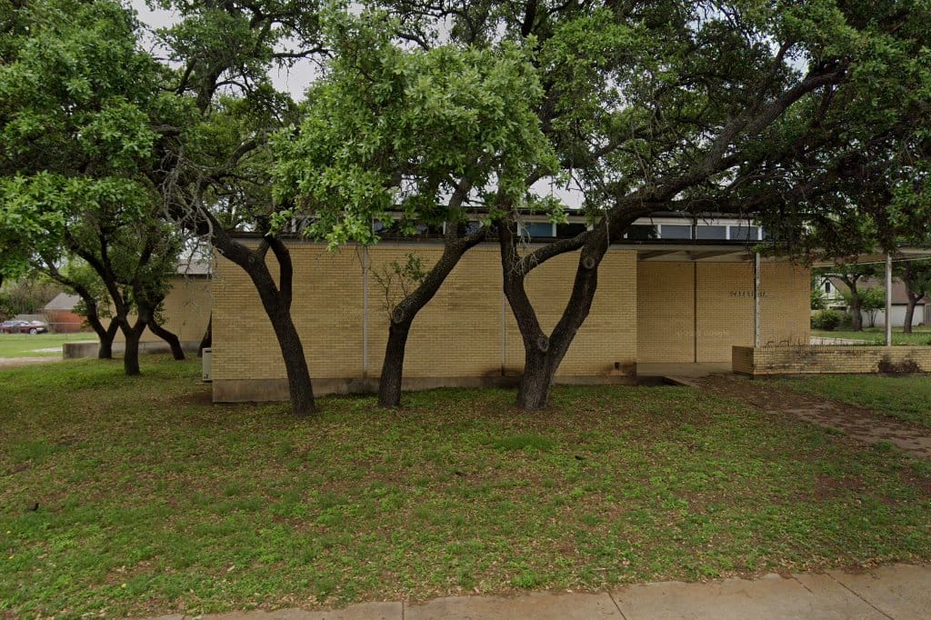 Brady Independent School Dstrbt