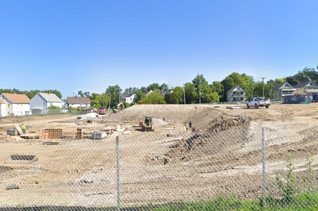 Buckeye-Woodland School