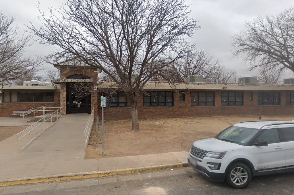 Whittier Elementary School