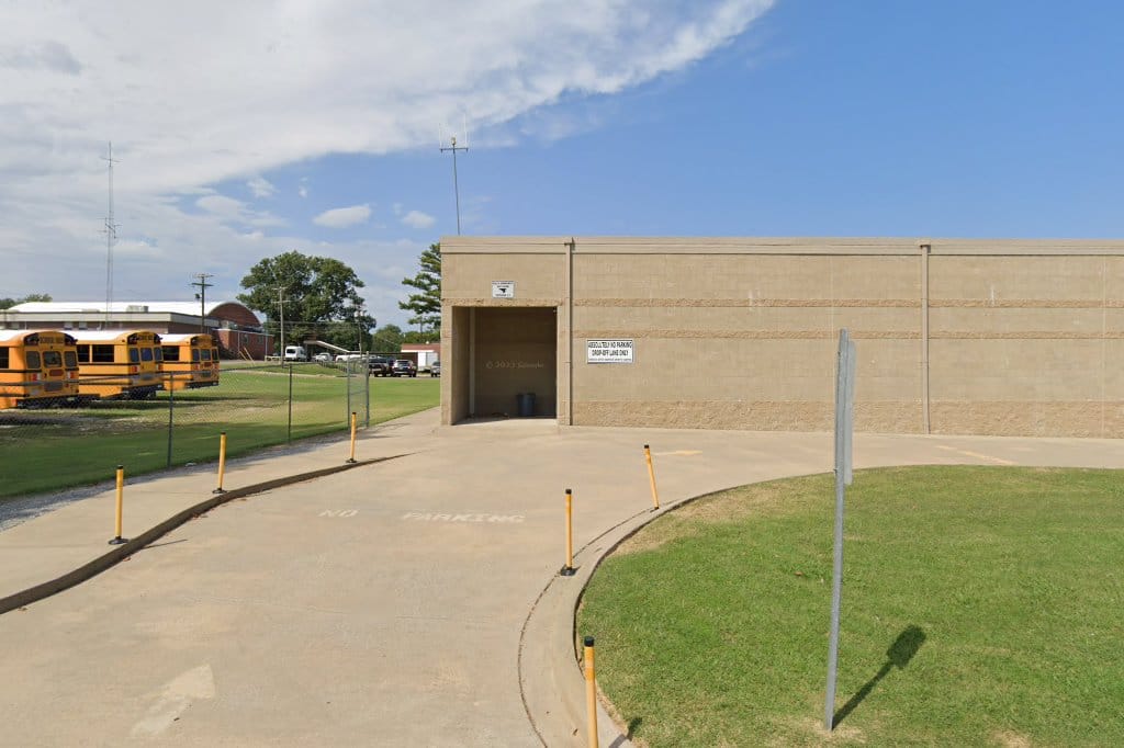 Halls Elementary School