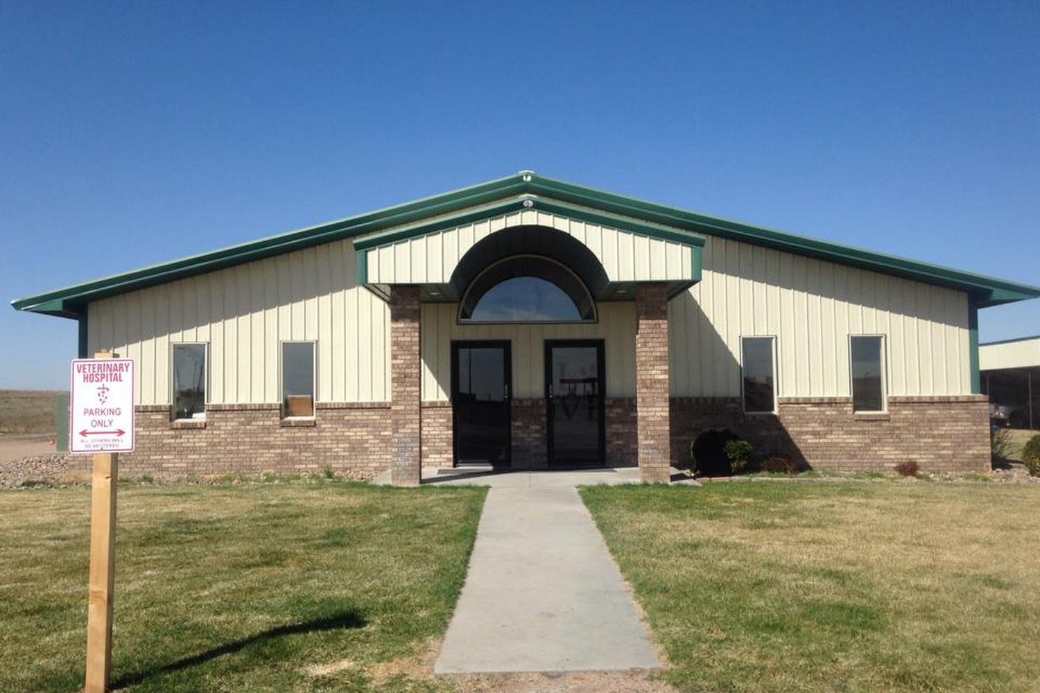 White Bluffs Veterinary Hospital